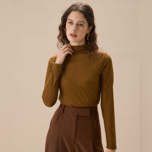 NWT RIHOAS Army Green Mock Neck Knit Tee Sz OS - Picture 1 of 6